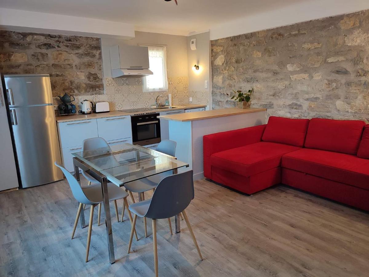 Auberge Des Esperels Rez De Maison Avec Jardin Figanières Eksteriør bilde